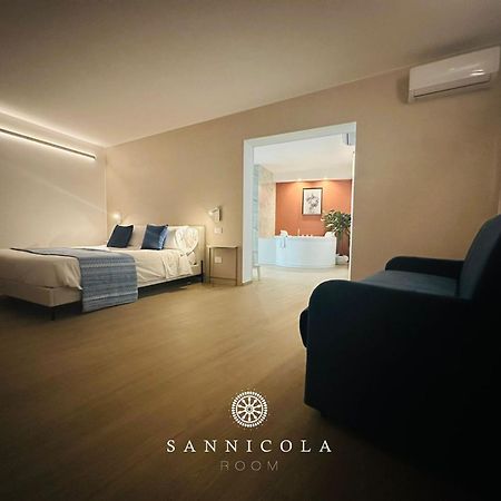 San Nicola Room E Spa 格拉维纳普利亚 外观 照片