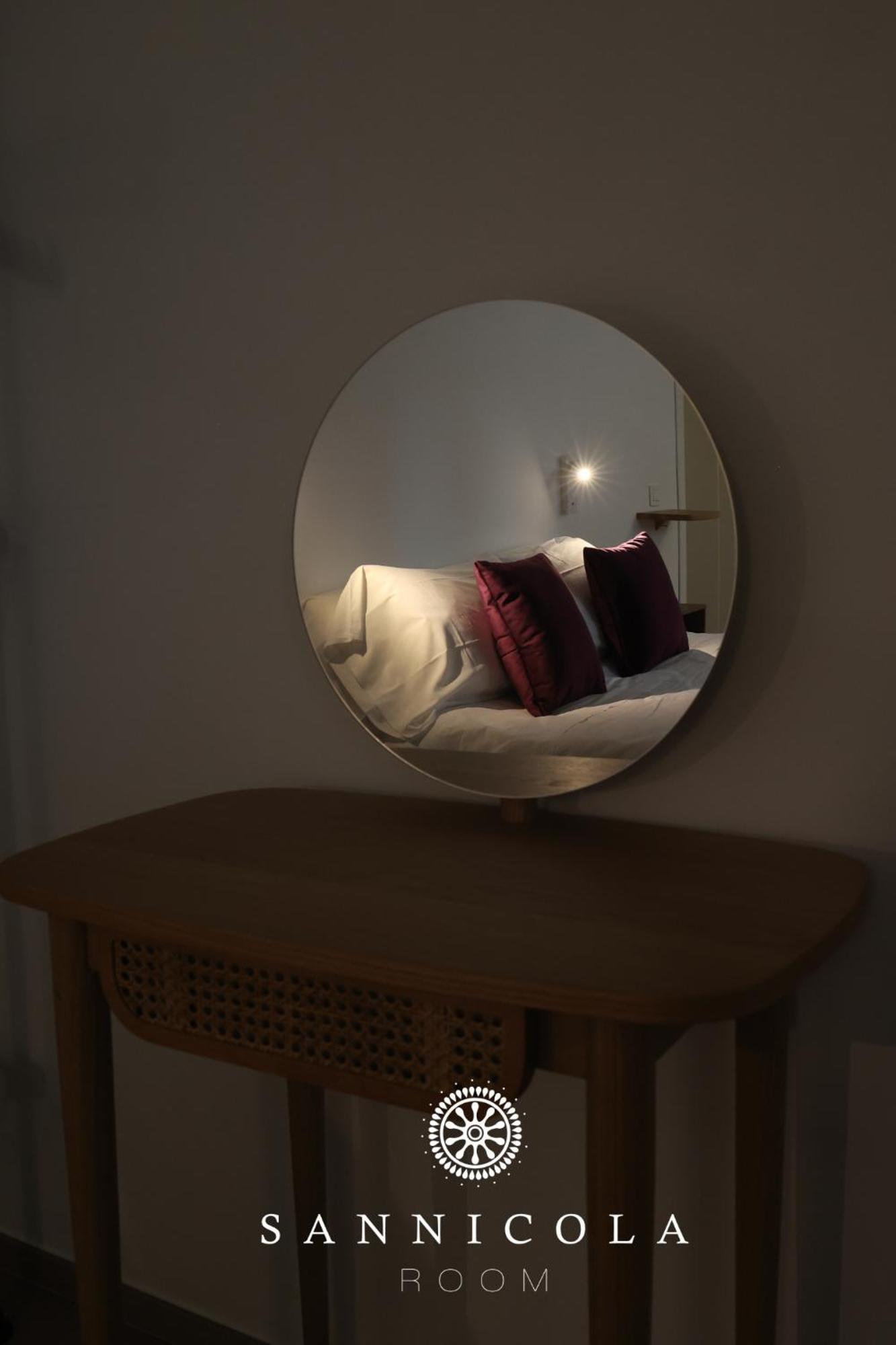 San Nicola Room E Spa 格拉维纳普利亚 外观 照片