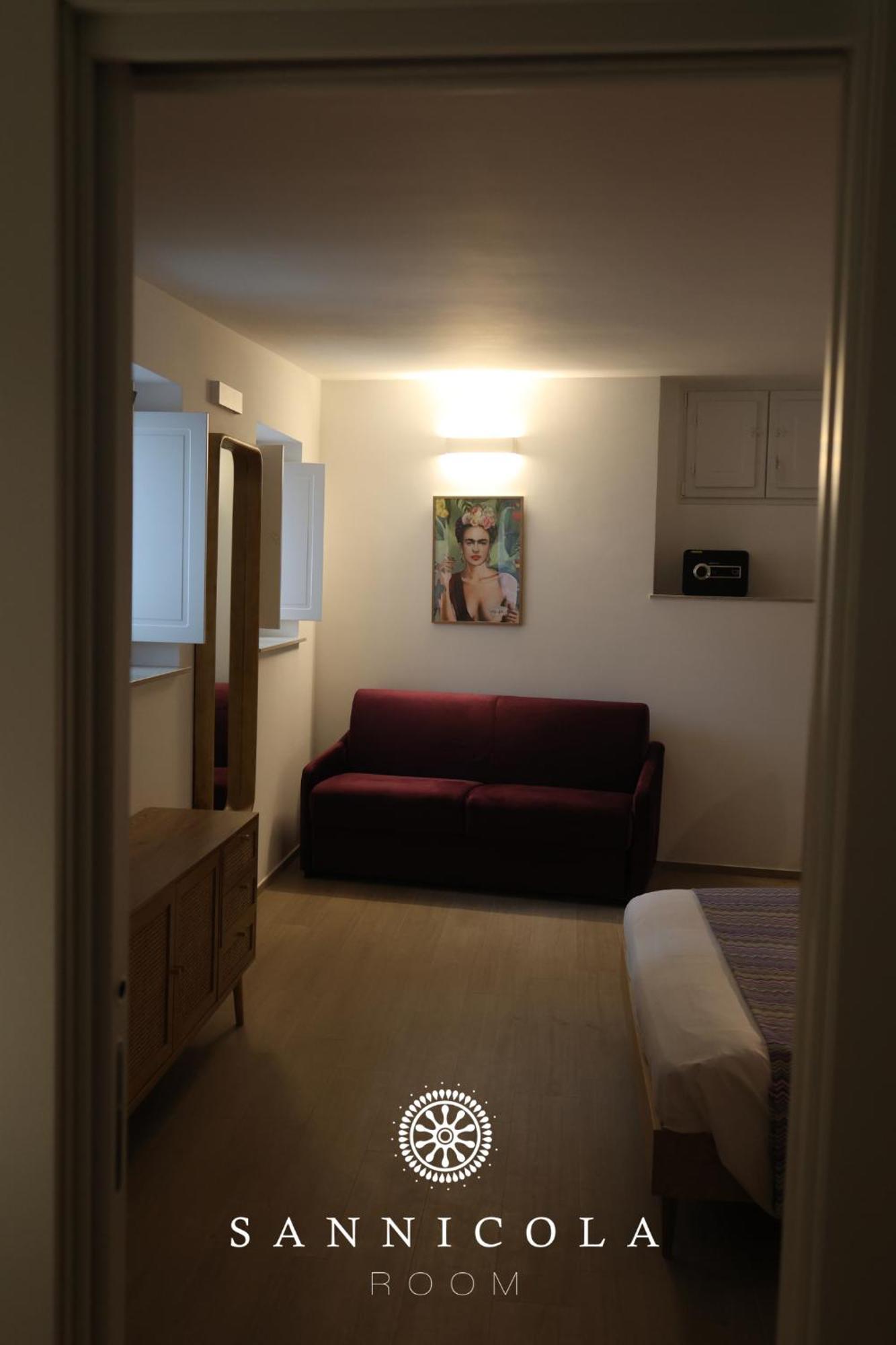 San Nicola Room E Spa 格拉维纳普利亚 外观 照片