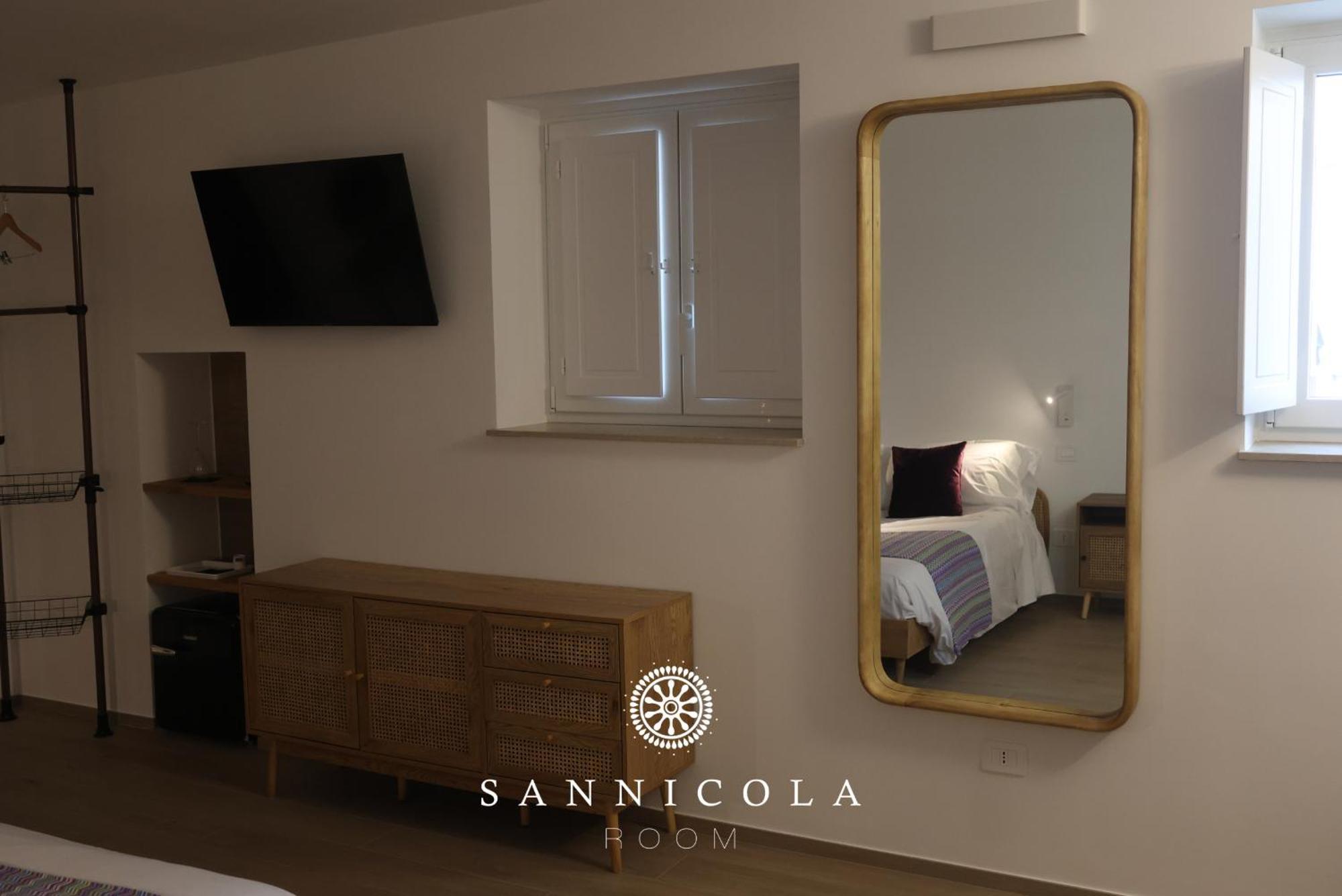 San Nicola Room E Spa 格拉维纳普利亚 外观 照片