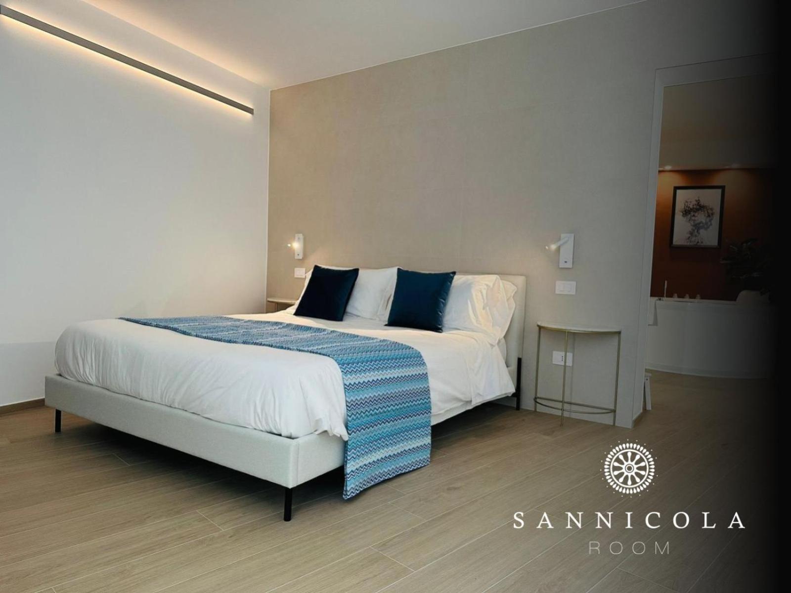 San Nicola Room E Spa 格拉维纳普利亚 外观 照片